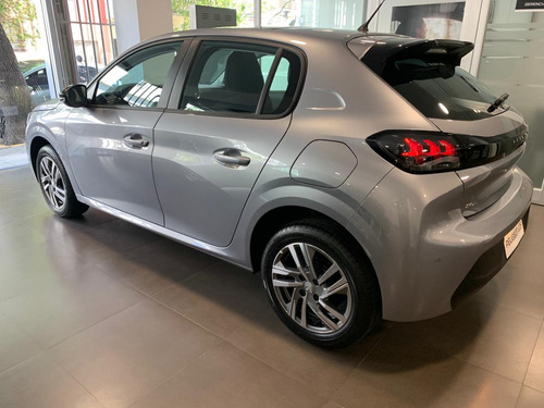 Peugeot 208 1.6 Feline Tiptronic