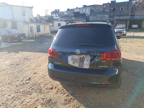 Volkswagen Spacefox 1.6 Trend Total Flex I-motion 5p