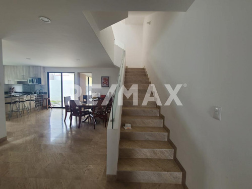 Casa En Venta En Condominio El Refugio