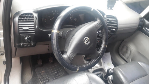 Chevrolet Zafira 2002 2.0 16v 5p