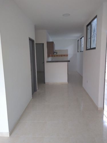 Apartamento Con Balcón A La Calle