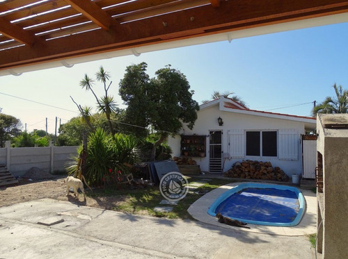 Timbó Monoambiente En La Coronilla
