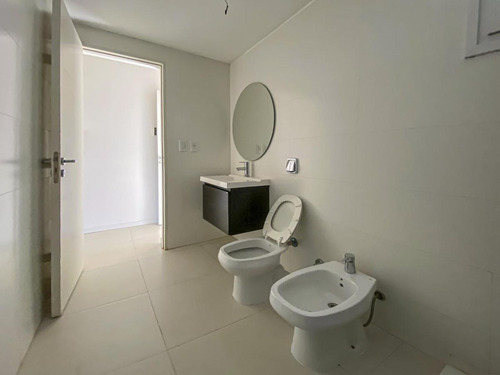 Venta Departamento Loft Divisible En Barrio Lourdes