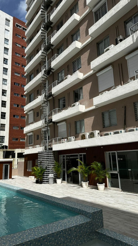 Foxpiantini.com - V129 | Venta De Apartamento En Paraíso.