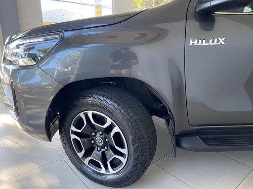 Toyota Hilux 2.8 Tdi Srx Cab. Dupla 4x4 Aut. 4p
