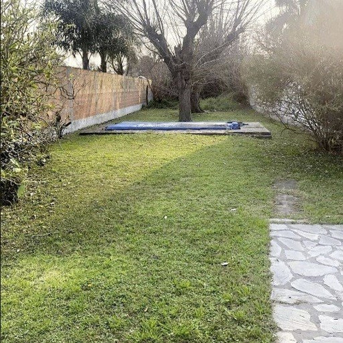 Casa En Venta En Merlo, G.b.a. Zona Oeste, Argentina