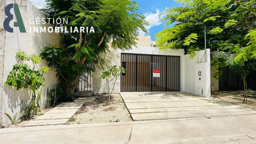 Casa En Venta En Cholul, Merida, Yucatan. Mcv320.