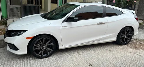 Honda Civic 1.5 Coupe Turbo Cvt