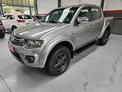 Mitsubishi L200 Triton HPE 2015 3.2 automático 4x4 Diese