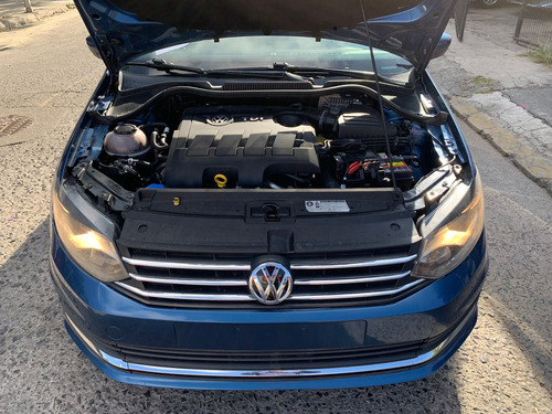 Volkswagen Vento 2.0 Confortline Mt
