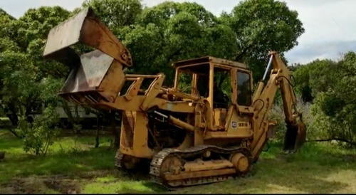 Imagen 2 de 2 de Caterpillar