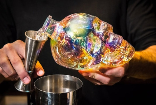 Imagen 6 de 7 de Vodka Crystal Head Aurora 750ml En Estuche Ed.limitada