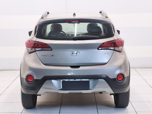 Hyundai HB20X 1.6 16V STYLE FLEX 4P MANUAL