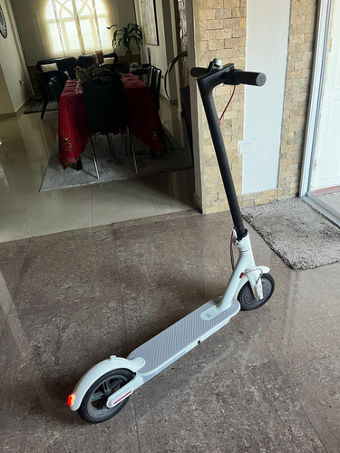 Scooter Electrico Xiaomi M365 (Usado)
