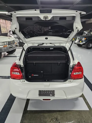 Suzuki Swift 1.2 Hybrid 2Wd