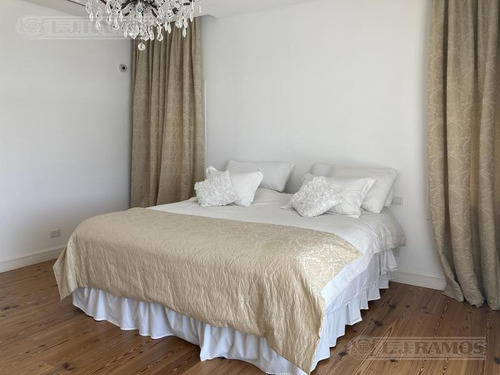 Imagen 16 de 24 de Casa En Venta - El Golf - Nordelta