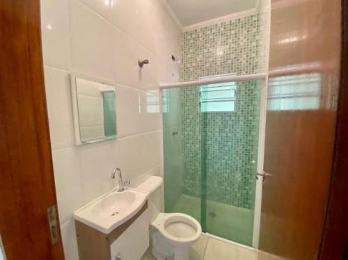 Imagem 8 de 14 de Casa Em Mongaguá Lado Serra 500 Metros Do Mar, Suíte 4 Vagas