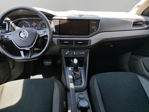 Volkswagen Virtus 4p Comfortline L4/1.6 Aut