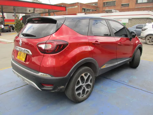 Renault Captur INTENS 4X2 2000CC AT AA