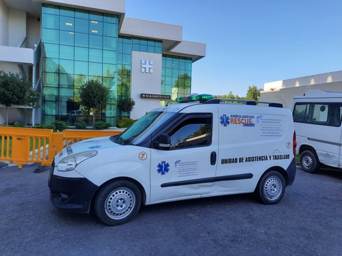 Imagen 1 de 9 de Fiat Doblo 1.4 Active 2014