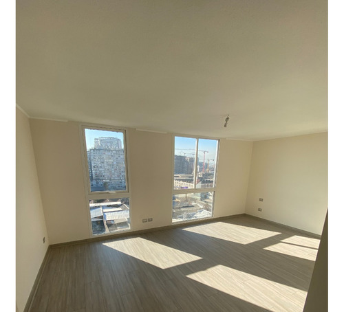 35 M2 / Amplio Y Luminoso Estudio Con Cocina Independiente