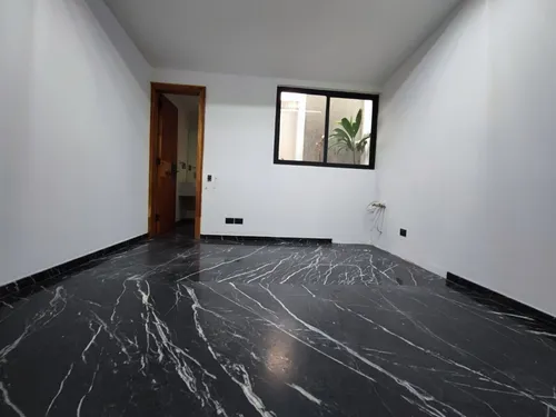 Casa Con Terrazas Con Uso De Suelo Para Oficinas En Polanco
