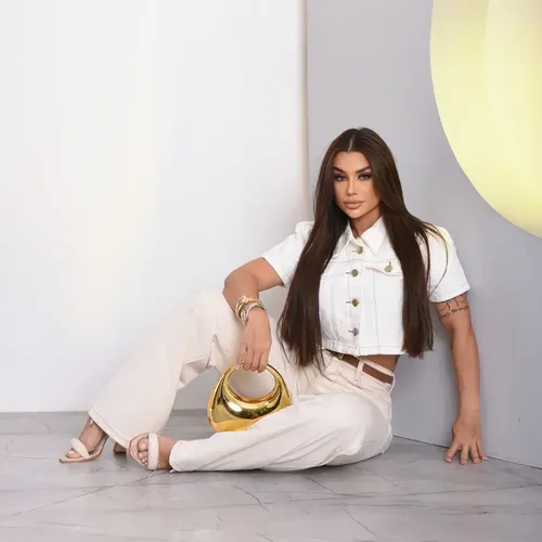 Calça Wide Leg Off White Feminina Elegante Com Jeans Premium — foto 4