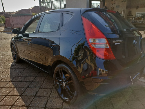 Imagem 3 de 14 de Hyundai I30 2.0 Completo
