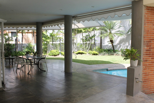 Imagen 13 de 15 de Moderna Casa En Venta Altos De Guataparo