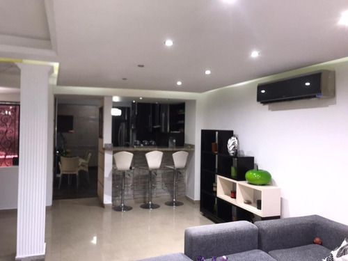Imagen 9 de 13 de Ligia Guardia Vende Town House En Res. Lomas Alto Urb. Lomas Del Este