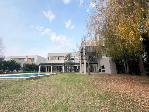 Casa En Venta A La Laguna - Santa Catalina - Villanueva
