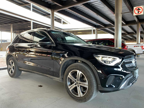 Imagen 3 de 12 de Mercedes-benz Clase Glc 2021 2.0 300 Sport At