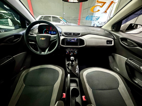 Chevrolet Onix 1.0 MPFI LT 8V FLEX 4P MANUAL