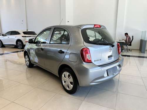 Nissan March 1.6 Active 107cv