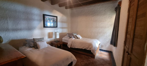 Magnifica Casa En Venta, Estilo Vallesana