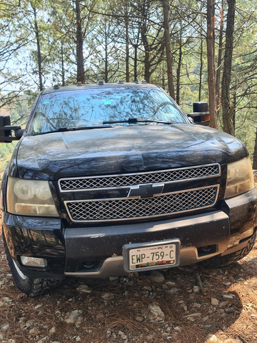 Chevrolet Suburban D Piel Aa Dvd Qc 4x4 At