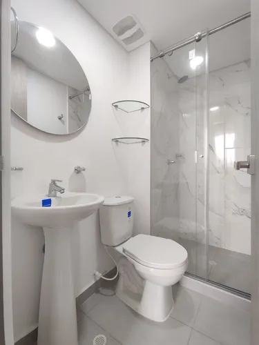 Apartamento En Arriendo En Prados Del Este. Cod A30856