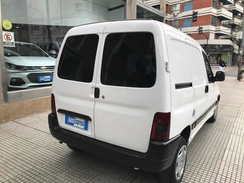 Imagen 5 de 10 de Citroën Berlingo 1.9 D Plc 2009