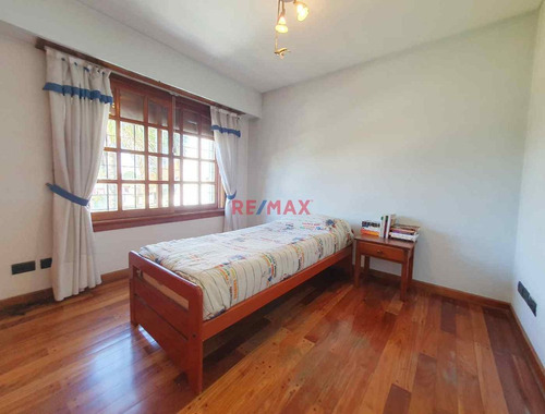 Venta Casa 5 Amb Barrio Parque Bernal Apto Credito