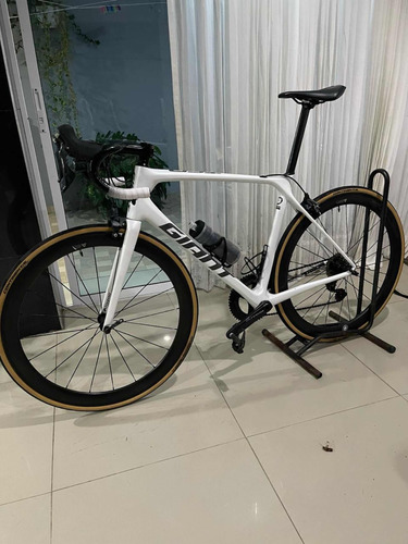 Bicicleta De Ruta Giant Tcr 2020