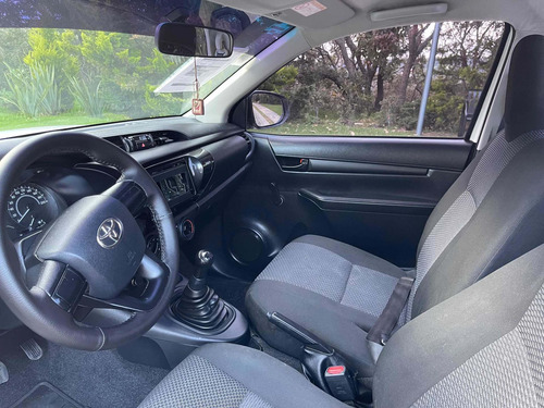 Imagen 15 de 15 de Toyota Hilux 2016 2.7 Cabina Sencilla Mt