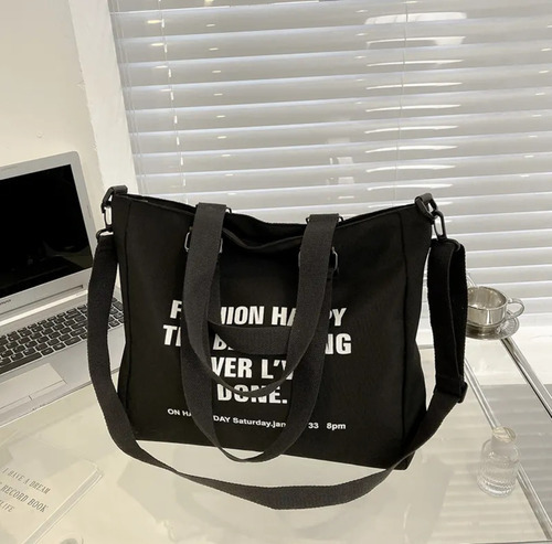 Cartera Paris Tote Mediana Porta Tablet Negro Liso
