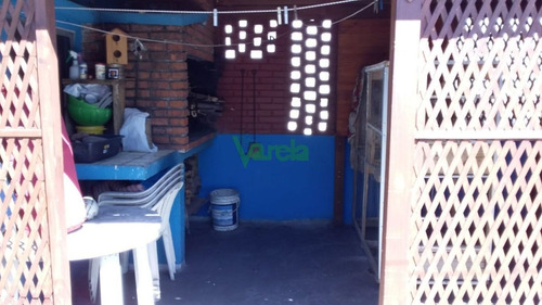 Imagen 15 de 30 de Venta Casa Cordón A Metros De 18, 2 Dormitorios, Azotea Con Parrillero - Montevideo Cordon
