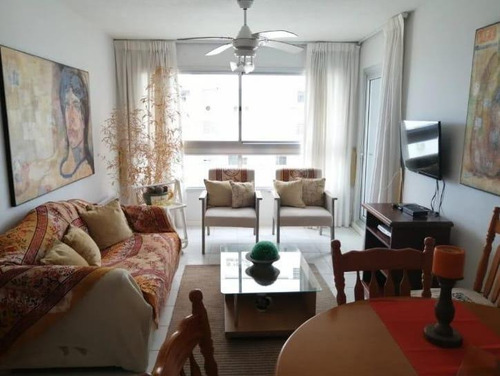 Imagen 3 de 10 de Luminoso Apartamento De 1 Dormitorio Y 1/2 En Edificio Palm Beach Para Alquiler De Temporada
