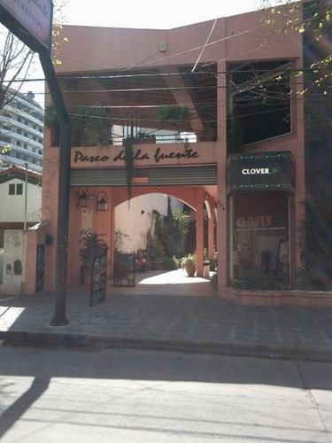 Local Centrico En La Galeria De La Fuente!!! Las Heras 234 Loc 02