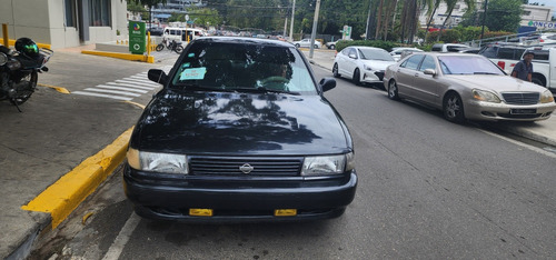 Nissan  Sentra  Japonesa 