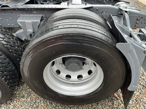 Iveco Stralis 400 Branco Tração 6x2 Ano 2014 Trucado Hi Way