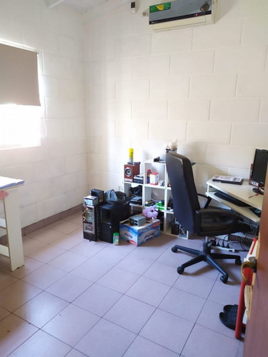 Imagen 11 de 17 de Ph 3 Ambientes Con Dos Patios