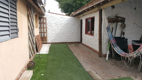 Imagen 10 de 16 de Casa En Venta - 115 Bis E/88 Y 89 - 4 Dormi, Patio, Pileta, Cochera.