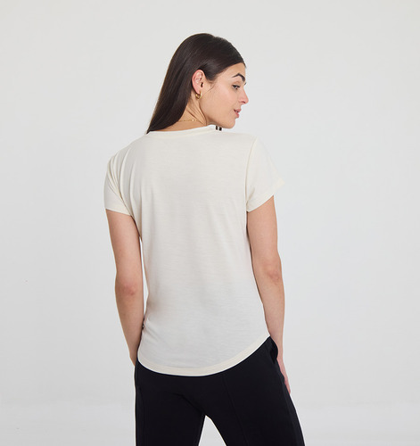 Polera Mujer Ellesse Lili Crema